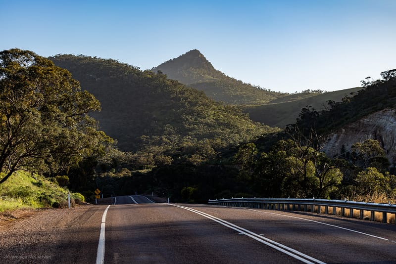 Devil’s Peak Flinders Ranges, Flinders Ranges SA, photograph 1 of 3