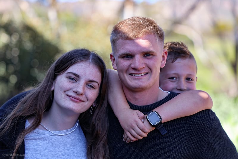 Family Gathering – Lunching in the Flinders Ranges, Tickle Belly Hill, photograph 1 of 4